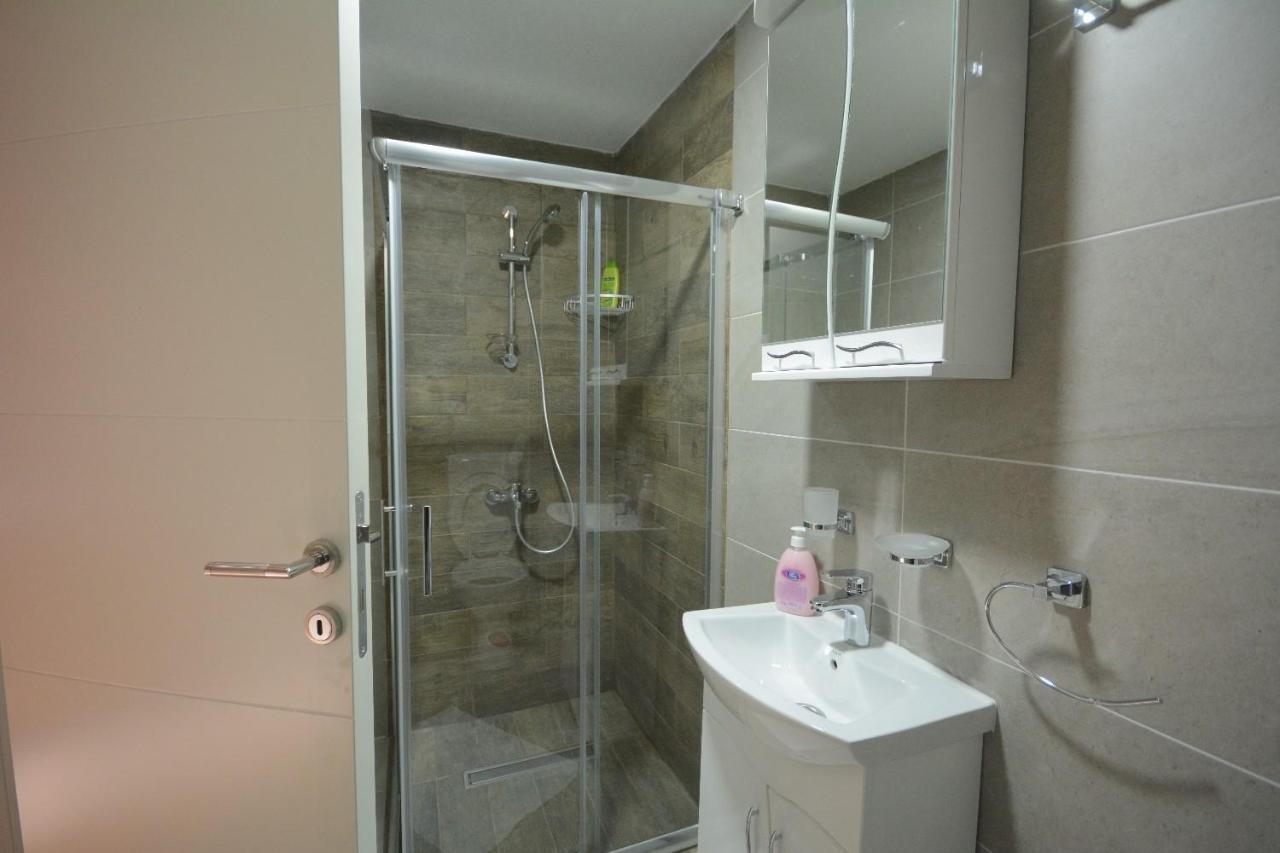 Cvetkovic Lux Аpartmani & Free Garaza Apartment วรินรัชกา บานยา ภายนอก รูปภาพ