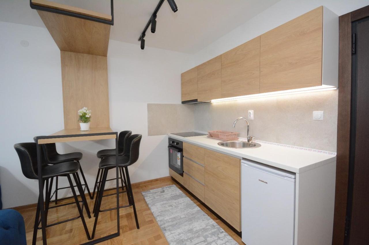 Cvetkovic Lux Аpartmani & Free Garaza Apartment วรินรัชกา บานยา ภายนอก รูปภาพ